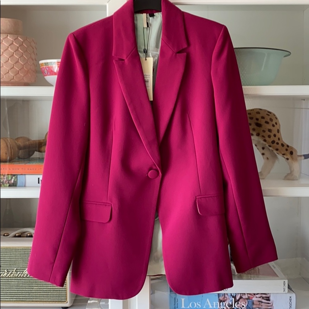 Top shop women’s magenta blazer size 6